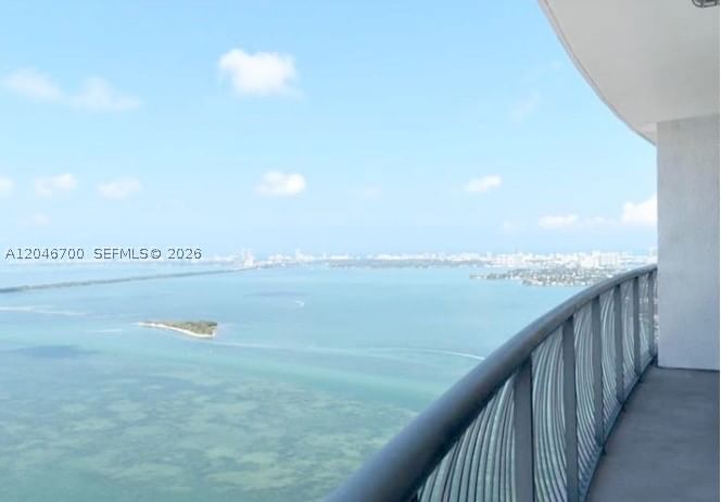 Real estate property located at 1750 Bayshore Dr #5105, Miami-dade, Opera Tower Condo, Miami, FL