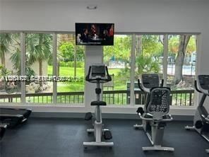 Real estate property located at 17021 Bay Rd #124, Miami-dade, Plaza Of Americas Condo P, Sunny Isles Beach, FL
