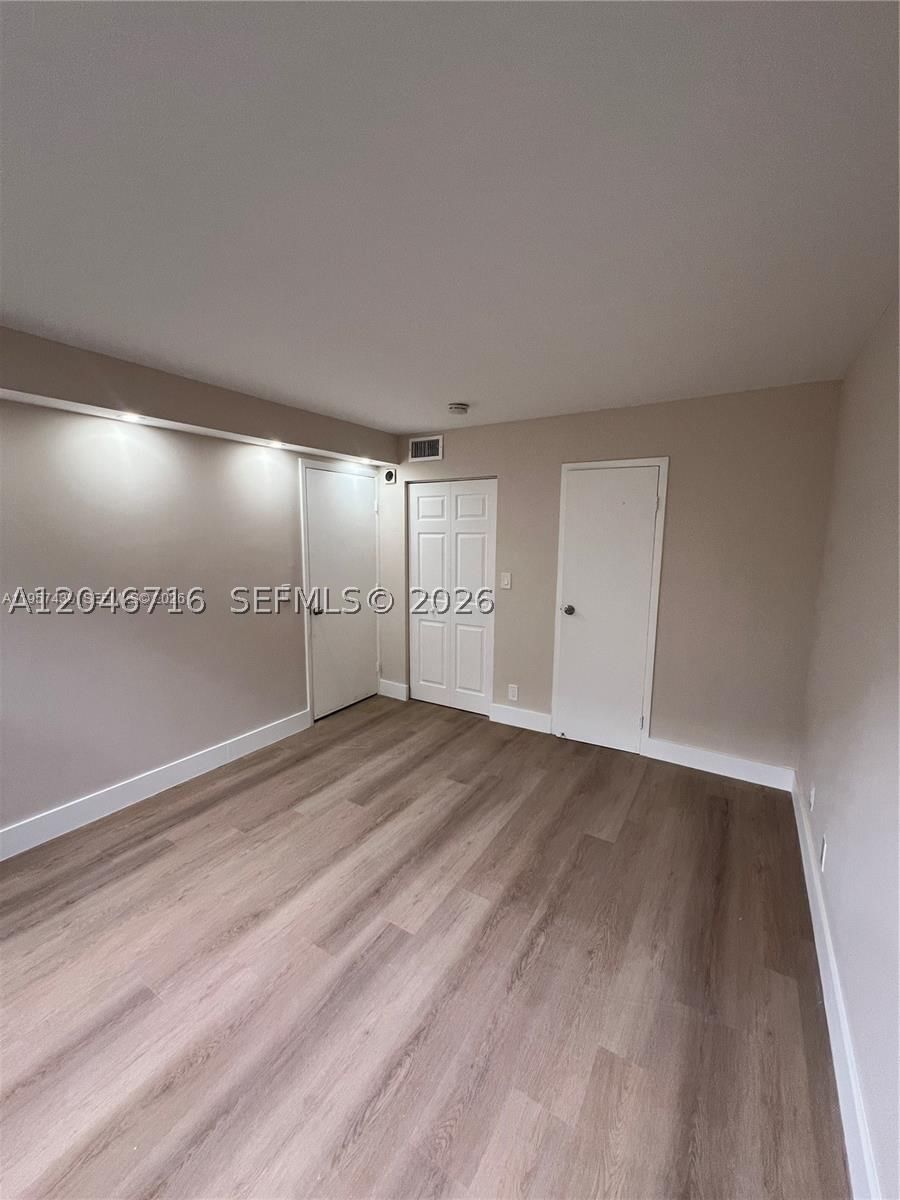Real estate property located at 17021 Bay Rd #124, Miami-dade, Plaza Of Americas Condo P, Sunny Isles Beach, FL