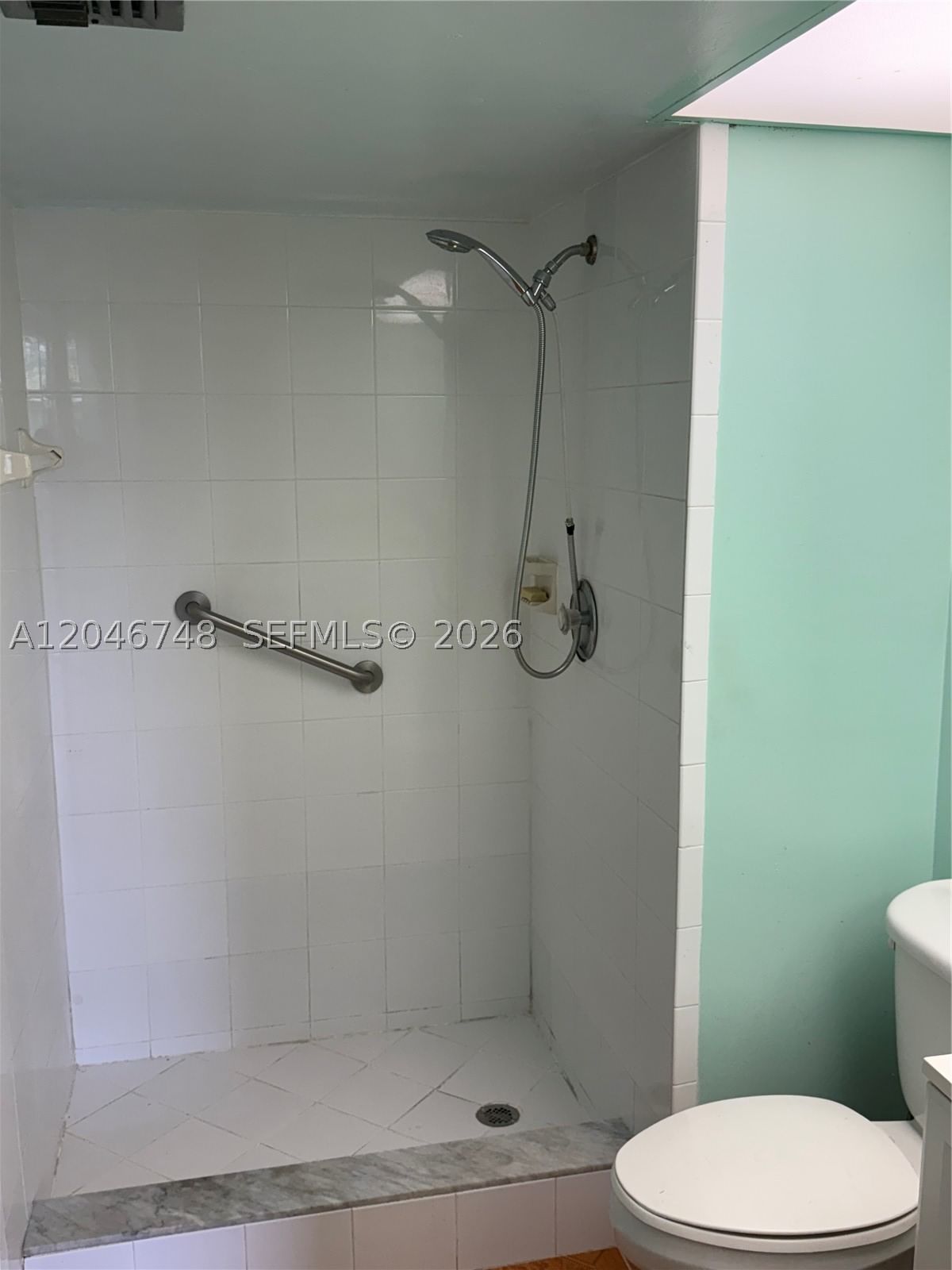 Real estate property located at , Broward, Cypress Chase Condo No 6, Lauderdale Lakes, FL