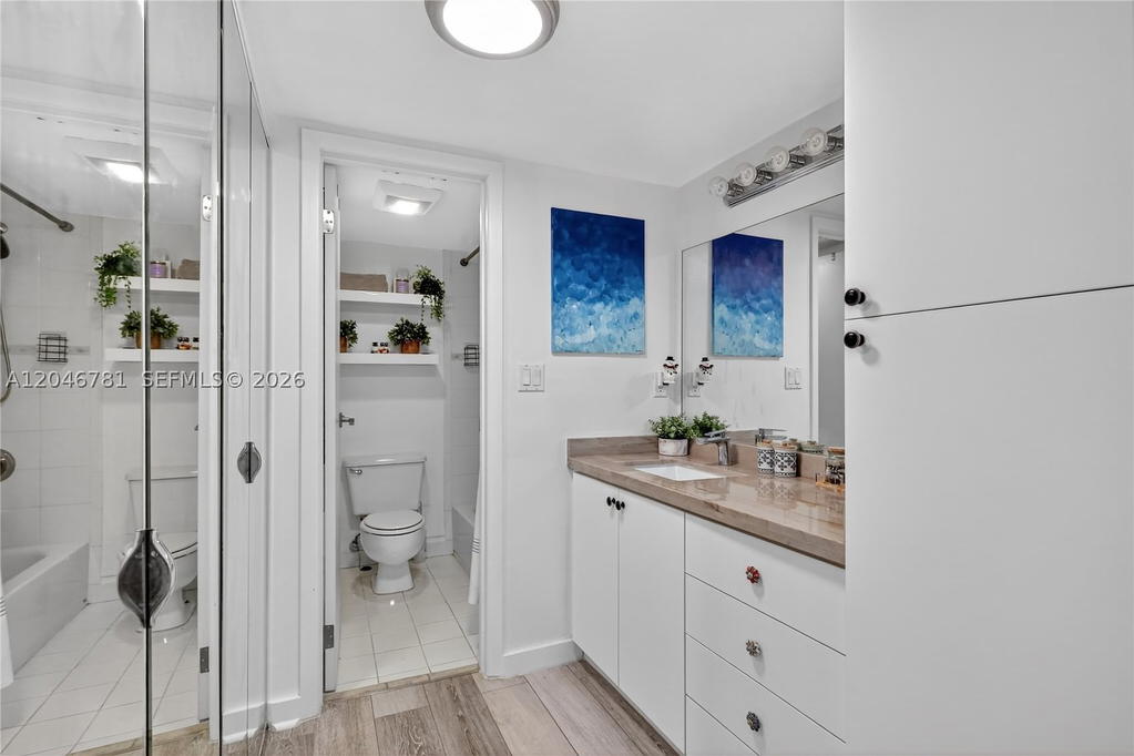 Real estate property located at 3401 Country Club Dr #109, Miami-dade, Ensenada Condo Bldg E-ii, Aventura, FL