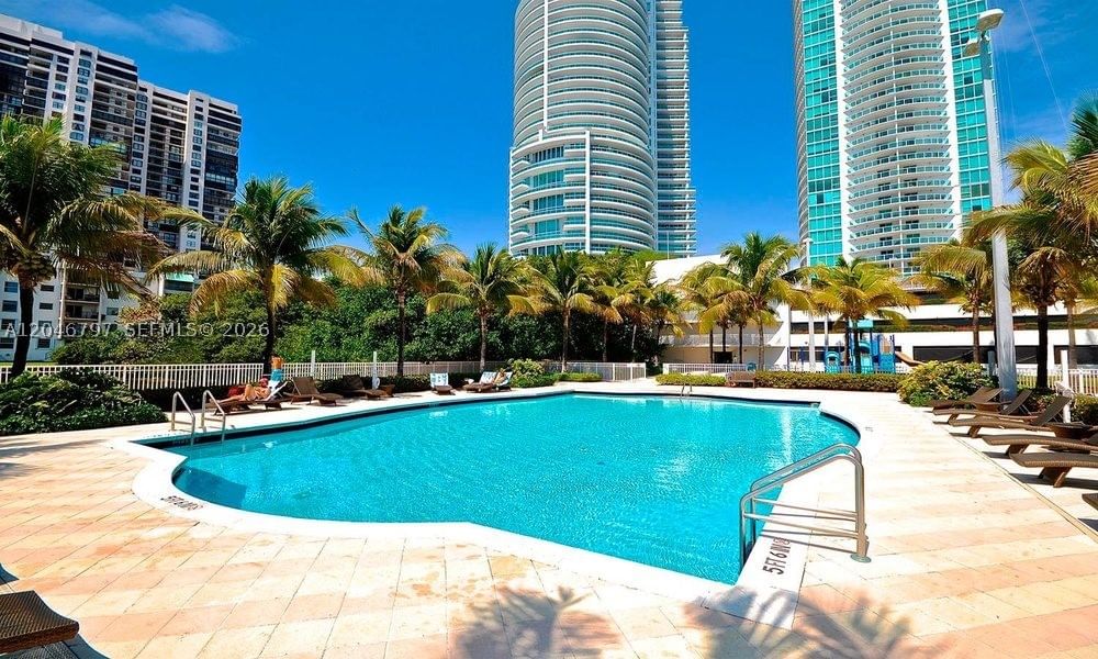 Real estate property located at 2101 Brickell Ave #1501, Miami-dade, Skyline On Brickell Condo, Miami, FL