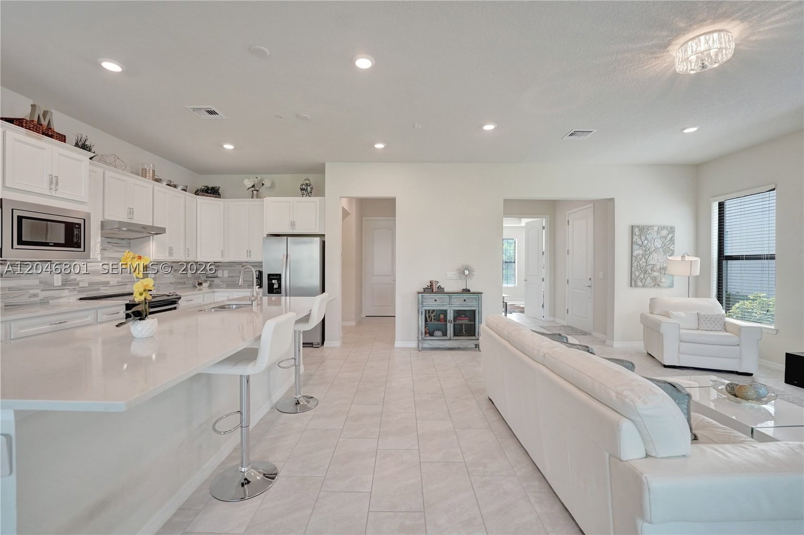Real estate property located at 21982 Canadensis Cir #101, Palm Beach, Boca Flores Condo, Boca Raton, FL