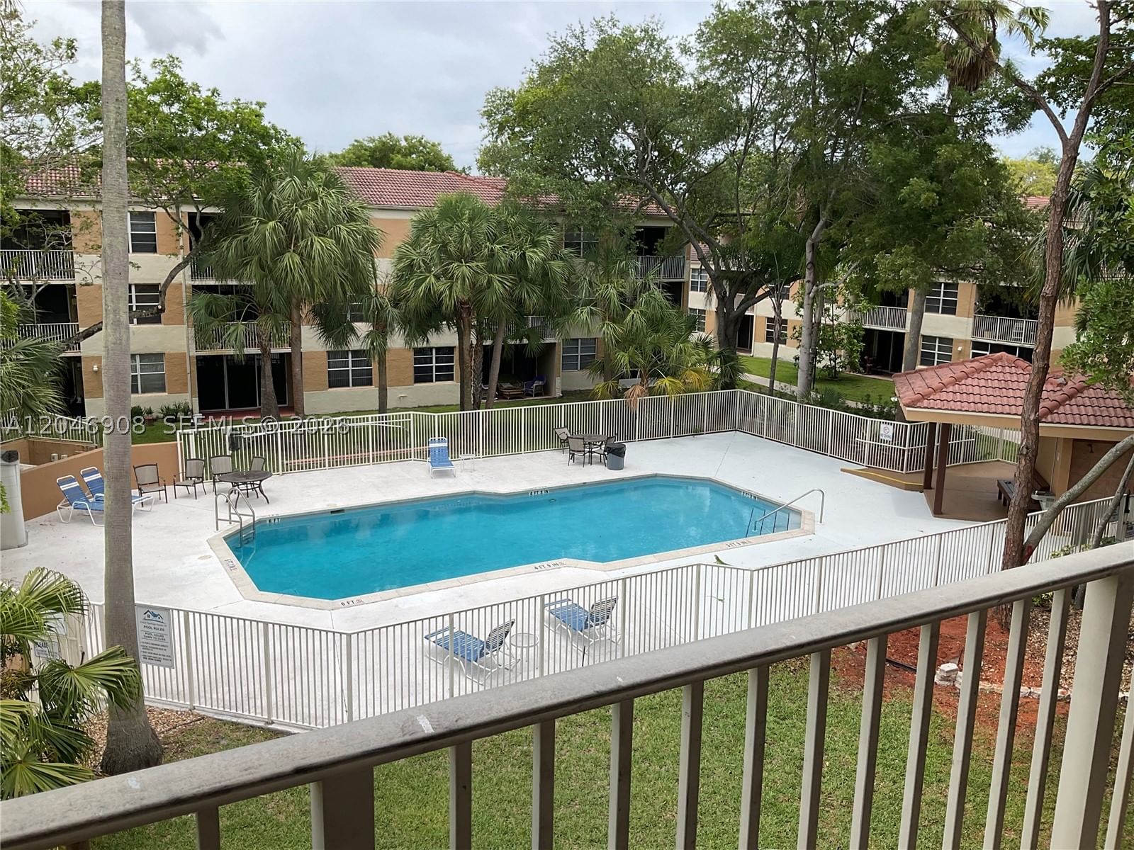 Real estate property located at 8282 24th St #8282, Broward, Coral Springs Estate Town, Coral Springs, FL