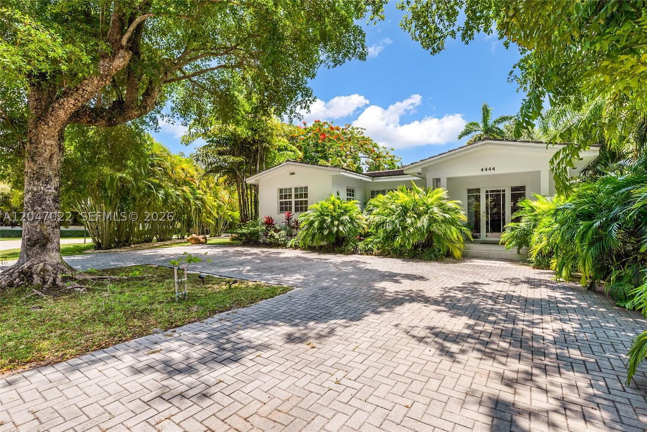 Real estate property located at 4444 Ingraham Hwy, Miami-dade, Coconut Grove Manor, Coral Gables, FL