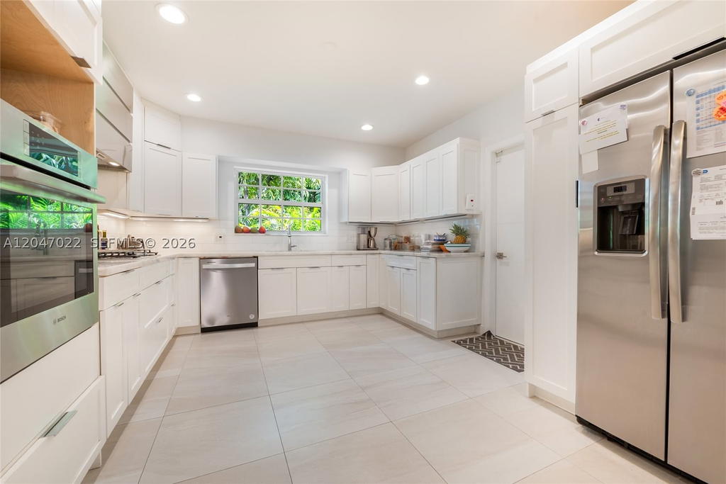 Real estate property located at 4444 Ingraham Hwy, Miami-dade, Coconut Grove Manor, Coral Gables, FL