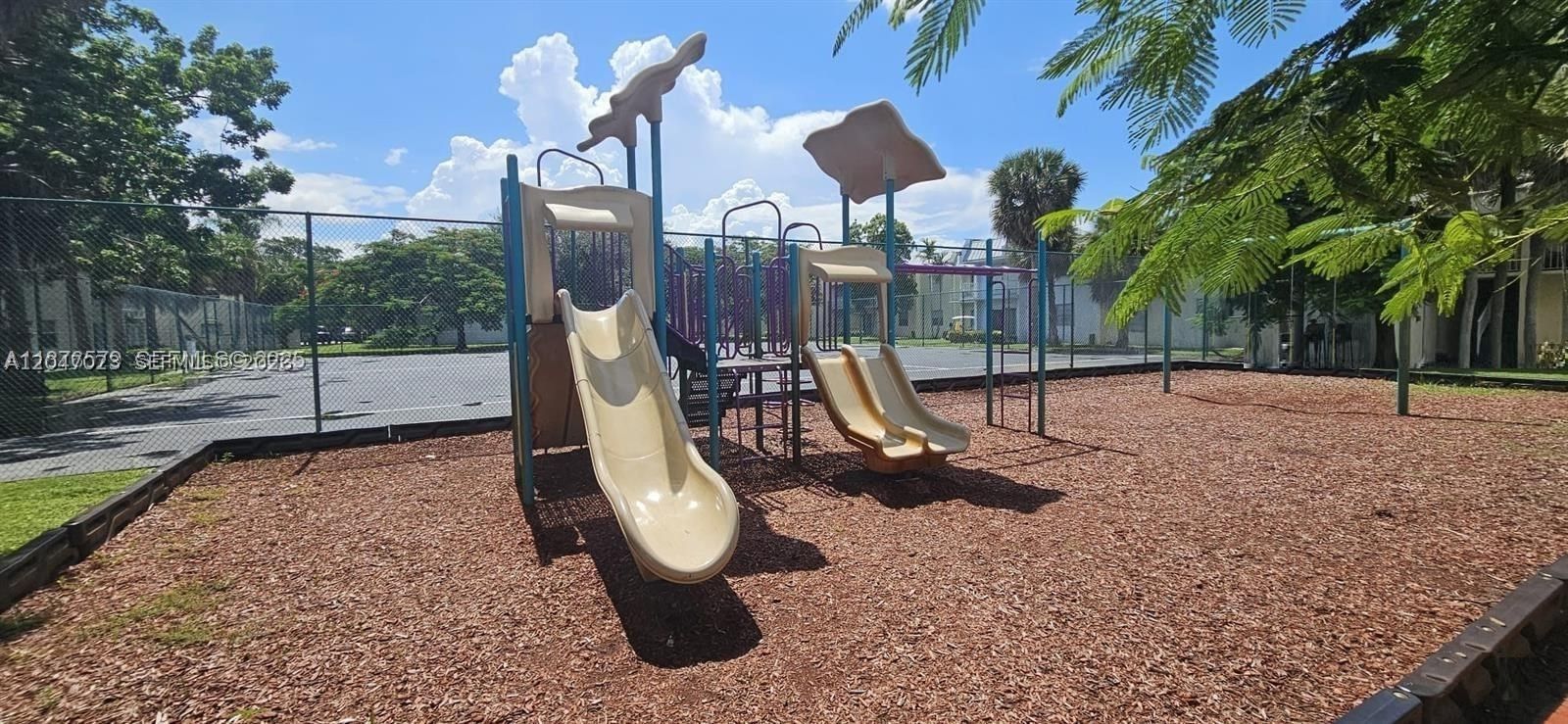Real estate property located at 411 Executive Center Dr #203, Palm Beach, Clear Lake Palms Condo, West Palm Beach, FL