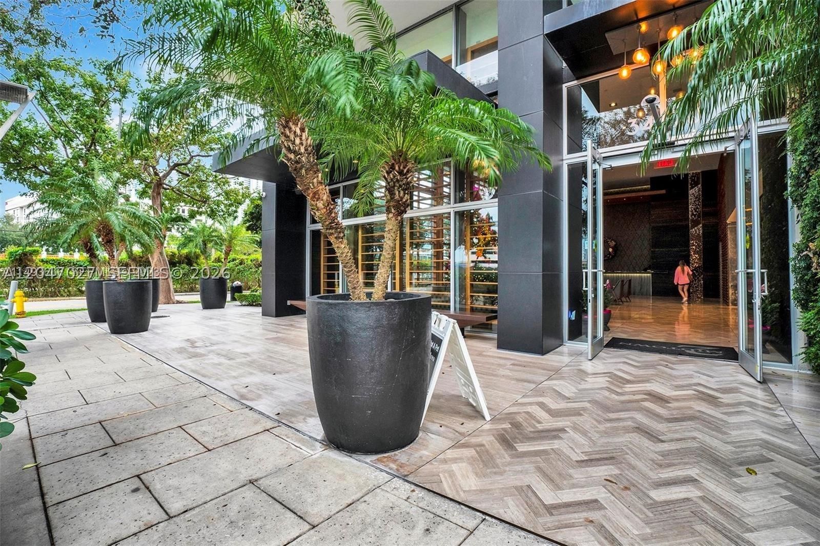 Real estate property located at 3470 Coast Ave H0904, Miami-dade, Two Midtown Miami Condo, Miami, FL