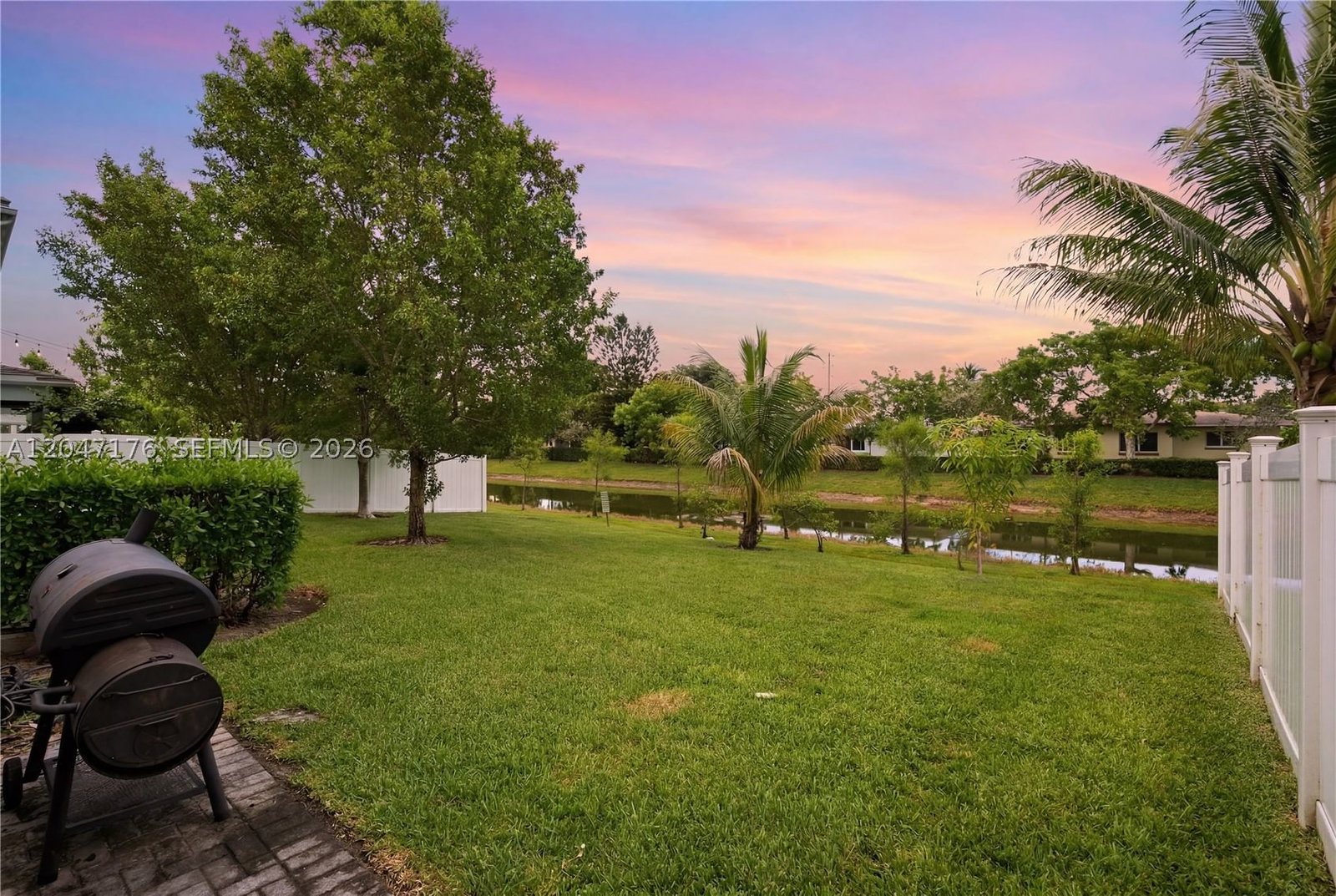 Real estate property located at 4812 48th Ter, Broward, Trails At Central Parc, Tamarac, FL