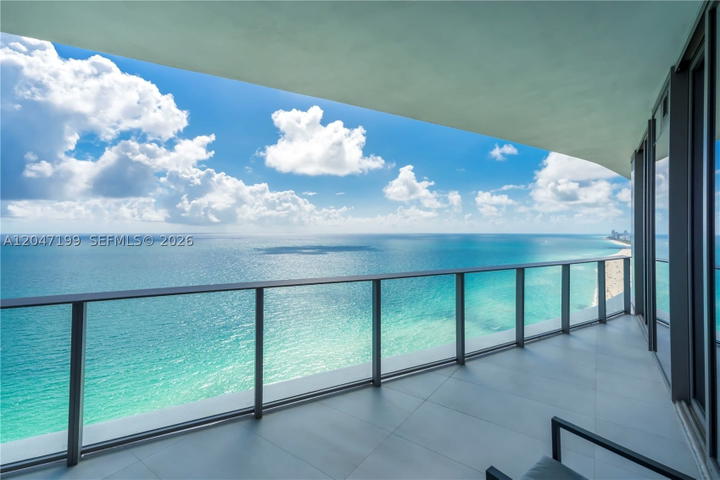Real estate property located at 15701 Collins Ave #2903, Miami-dade, 15701 Collins Condo, Sunny Isles Beach, FL