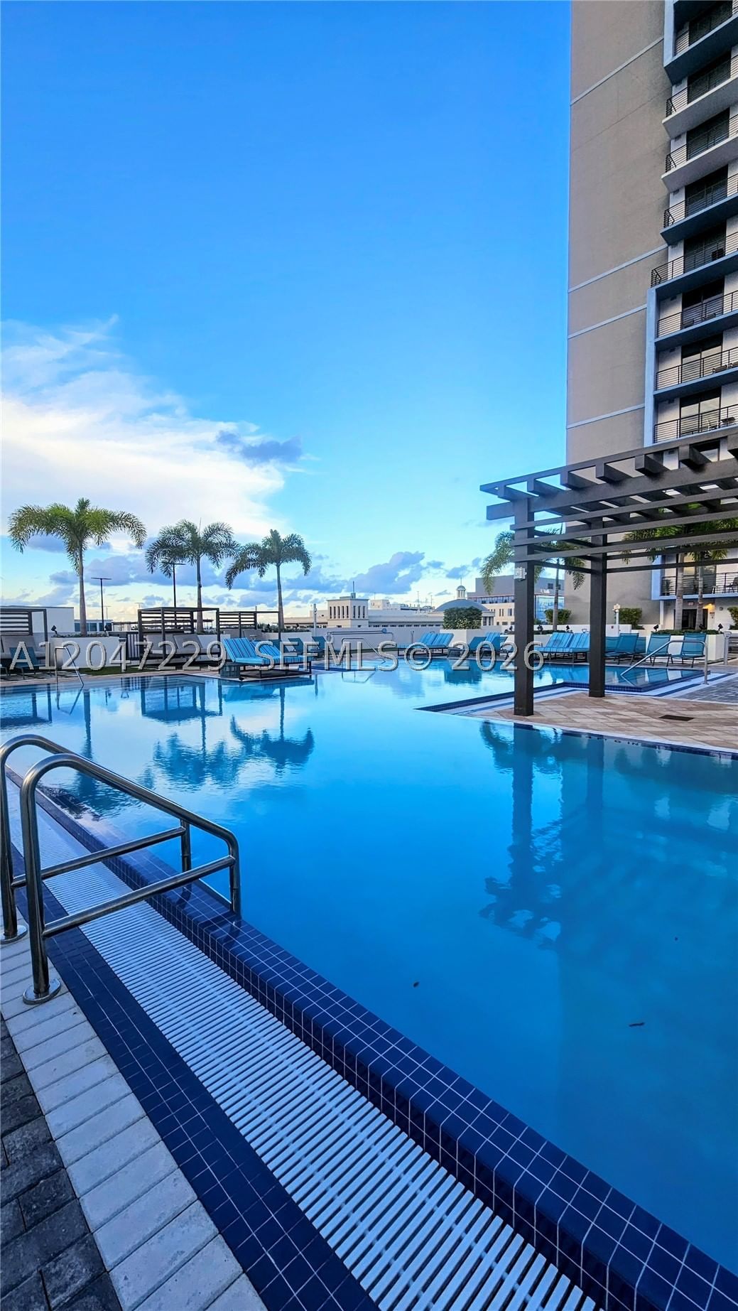Real estate property located at 5350 84th Ave #507, Miami-dade, 5350 Park Condo, Doral, FL