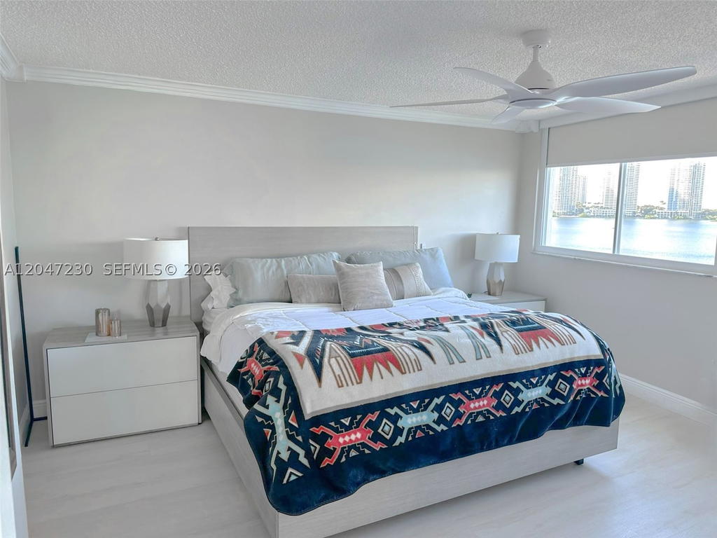 Real estate property located at 18000 Bay Rd #603, Miami-dade, Le Montcalm Condo, Sunny Isles Beach, FL