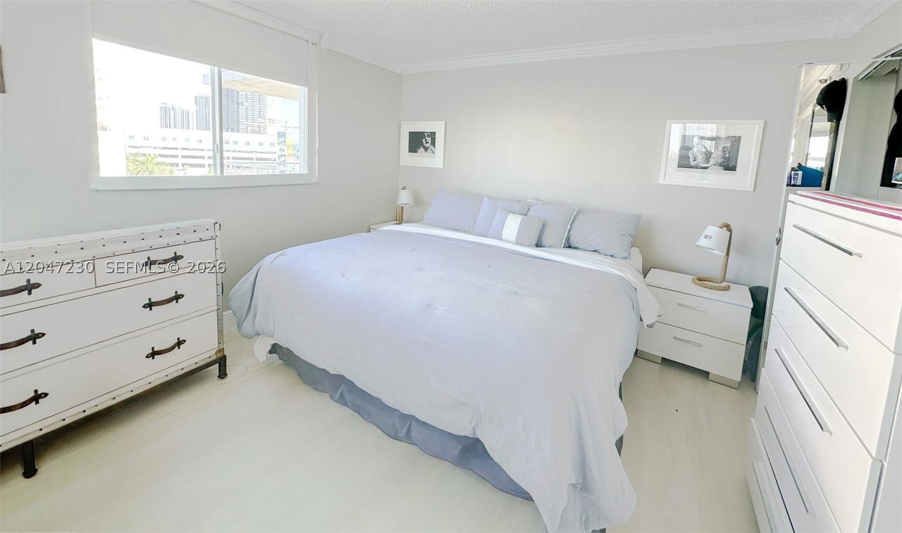 Real estate property located at 18000 Bay Rd #603, Miami-dade, Le Montcalm Condo, Sunny Isles Beach, FL