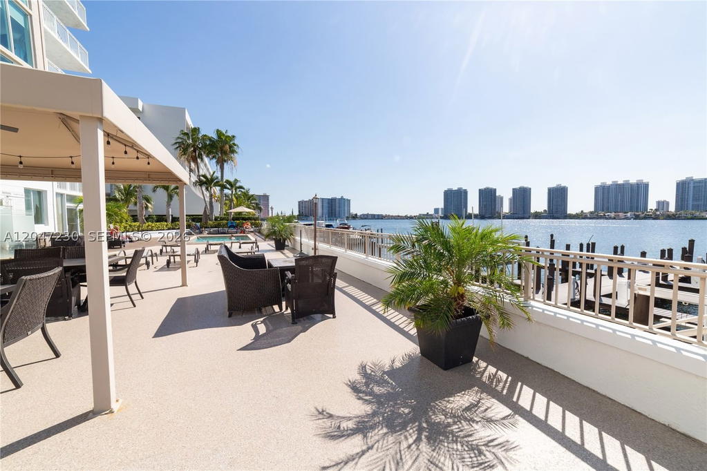 Real estate property located at 18000 Bay Rd #603, Miami-dade, Le Montcalm Condo, Sunny Isles Beach, FL