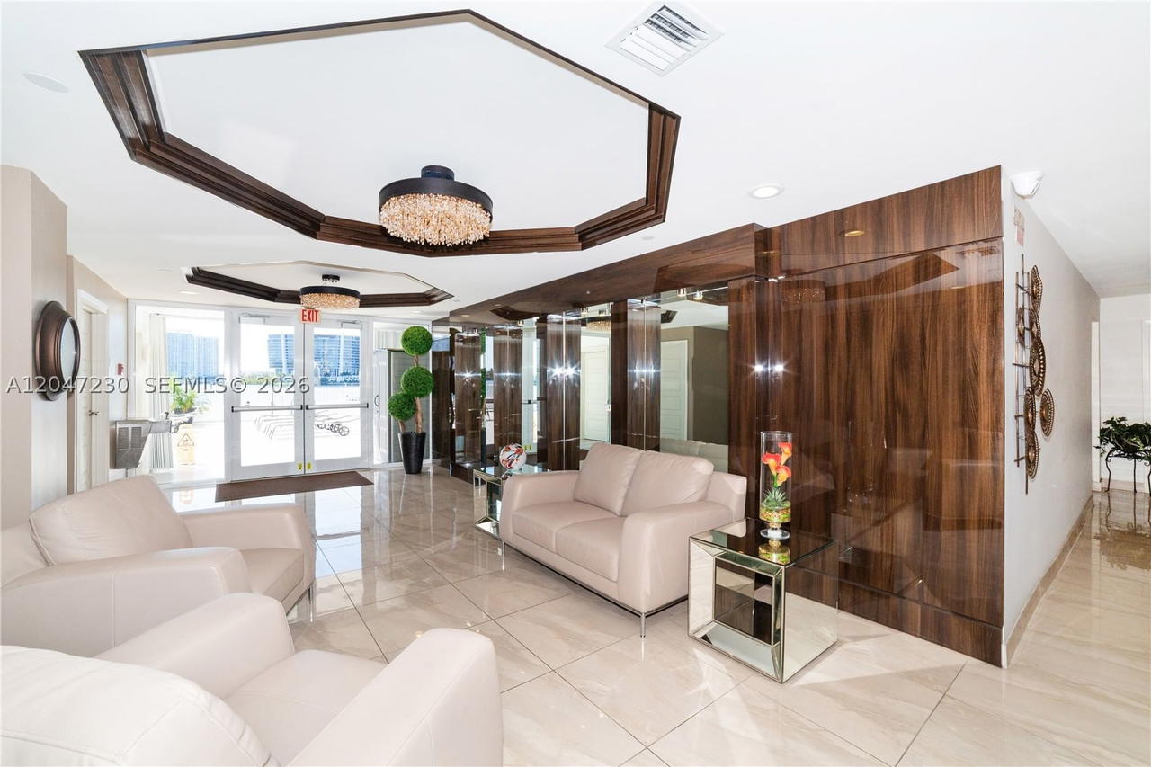 Real estate property located at 18000 Bay Rd #603, Miami-dade, Le Montcalm Condo, Sunny Isles Beach, FL