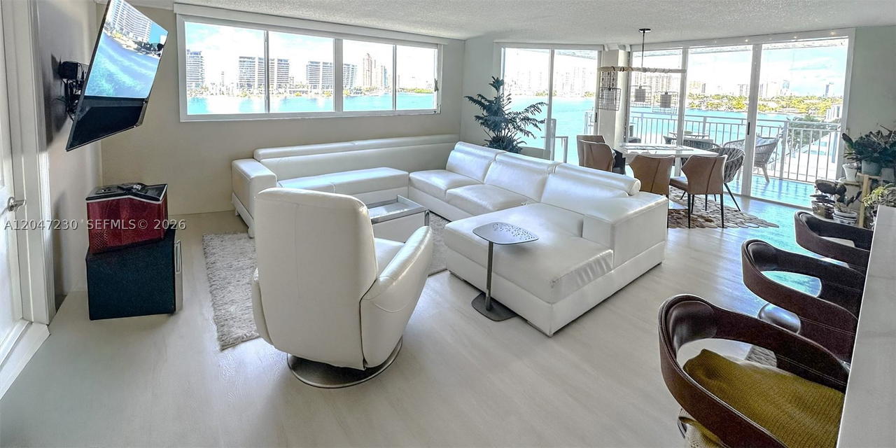 Real estate property located at 18000 Bay Rd #603, Miami-dade, Le Montcalm Condo, Sunny Isles Beach, FL
