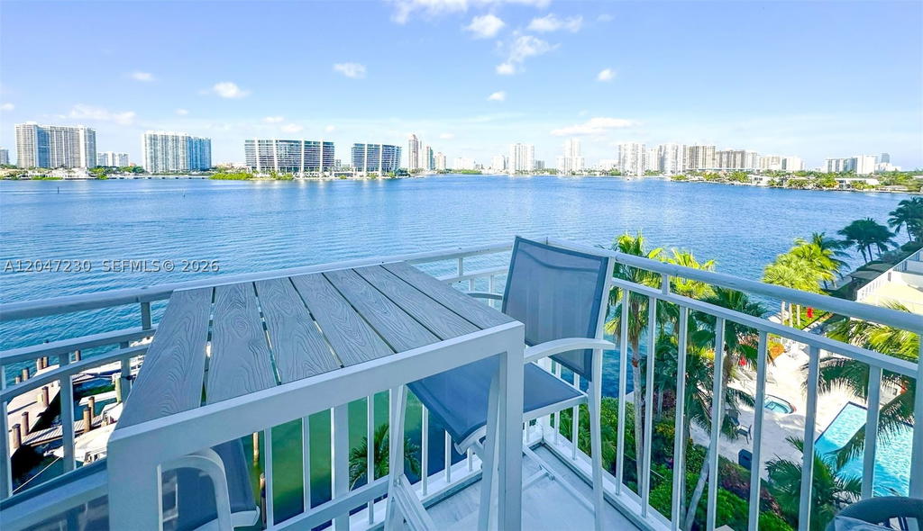 Real estate property located at 18000 Bay Rd #603, Miami-dade, Le Montcalm Condo, Sunny Isles Beach, FL