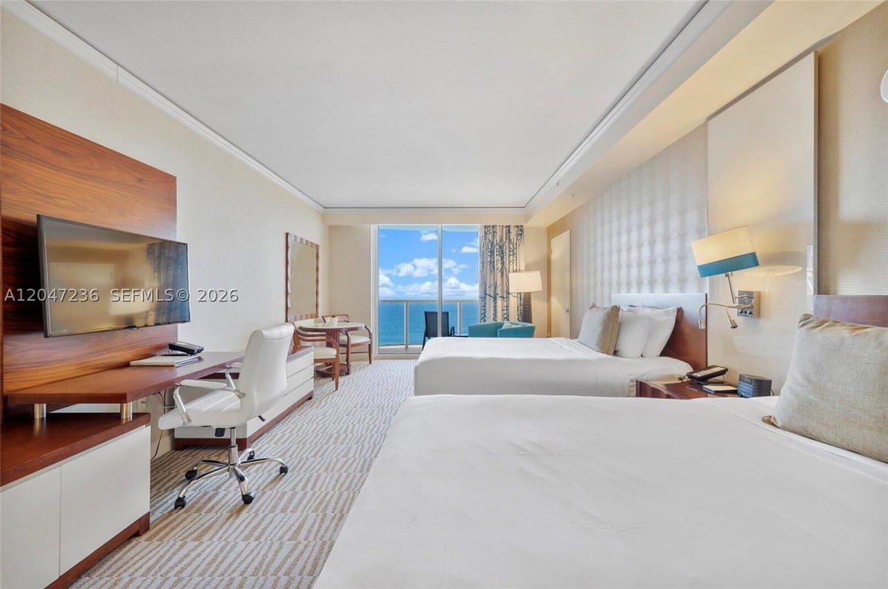Real estate property located at 18001 Collins Ave #708, Miami-dade, Trump International Sones, Sunny Isles Beach, FL
