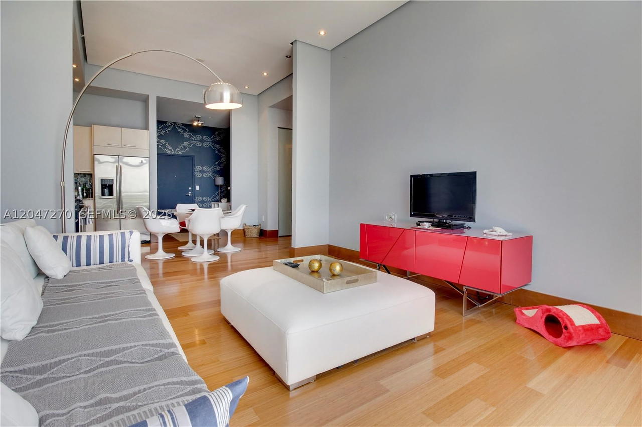 Real estate property located at 2001 Meridian Ave PH-21, Miami-dade, The Meridian Condo, Miami Beach, FL