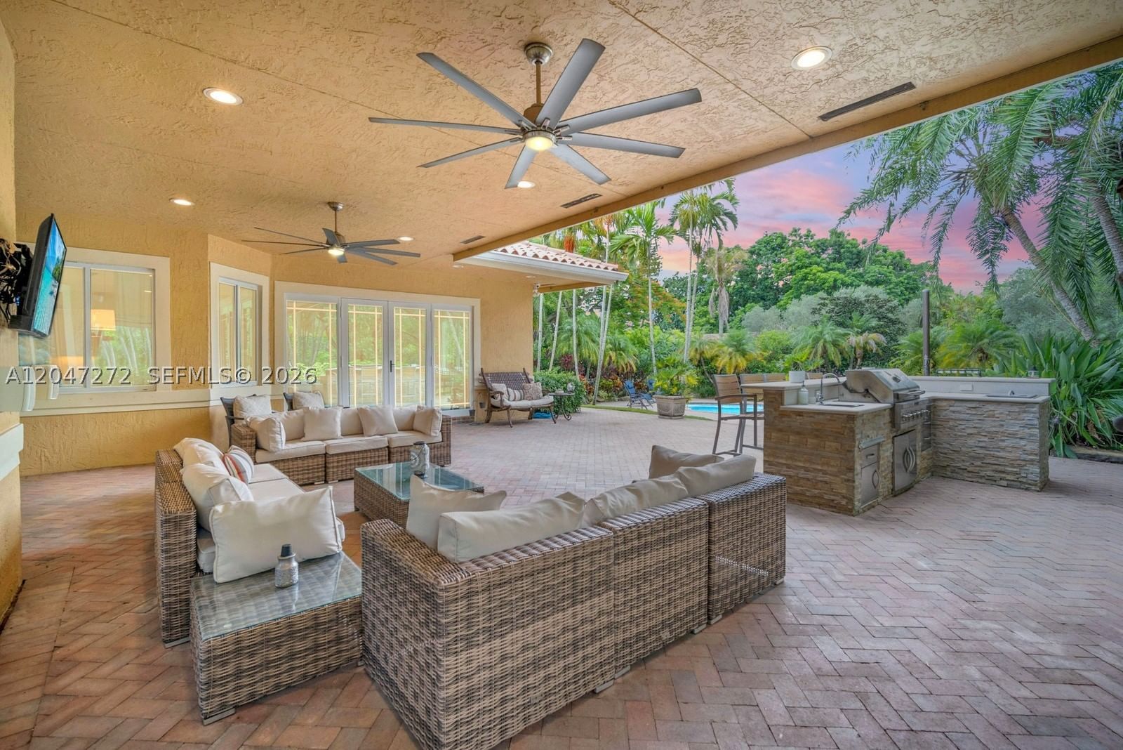 Real estate property located at 17710 63rd Mnr, Broward, Rolling Oaks, Southwest Ranches, FL
