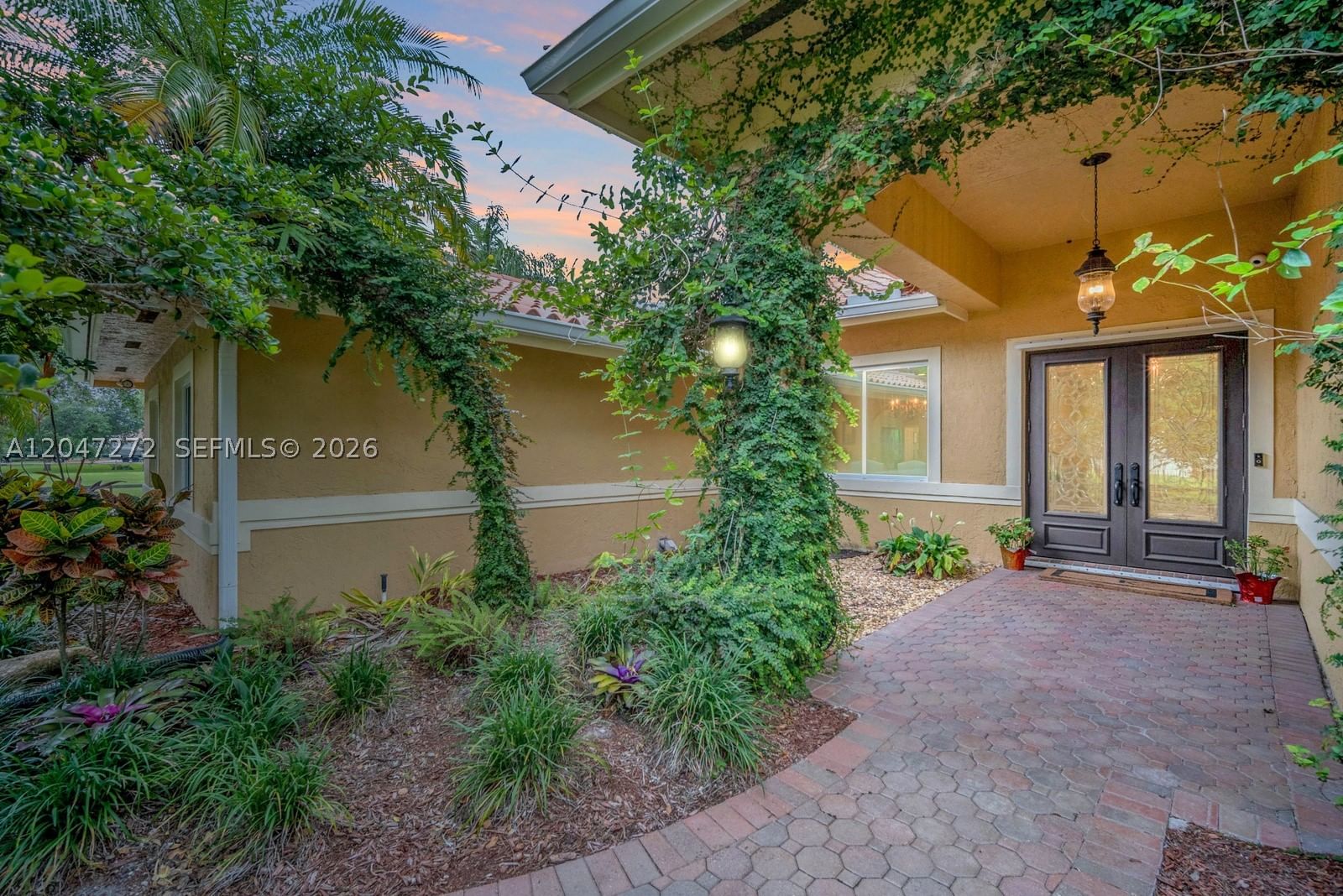 Real estate property located at 17710 63rd Mnr, Broward, Rolling Oaks, Southwest Ranches, FL