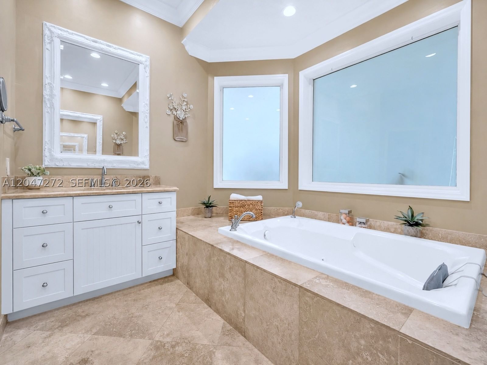 Real estate property located at 17710 63rd Mnr, Broward, Rolling Oaks, Southwest Ranches, FL