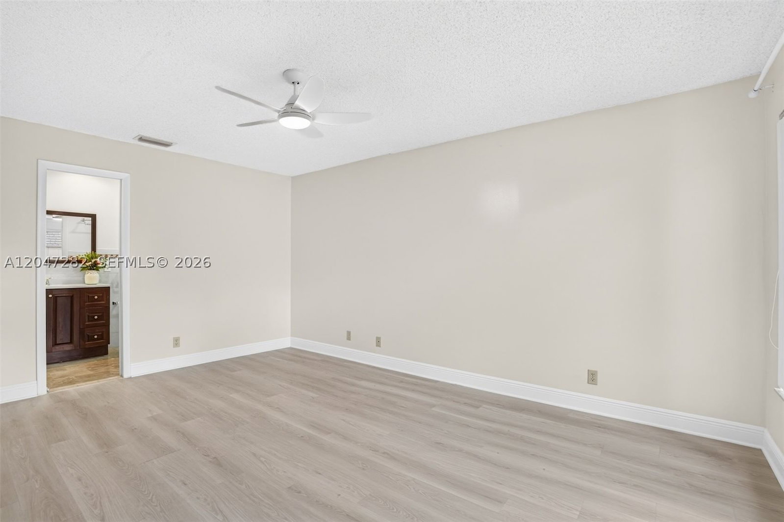 Real estate property located at 4495 99th Ave, Broward, Springtree Lakes, Sunrise, FL