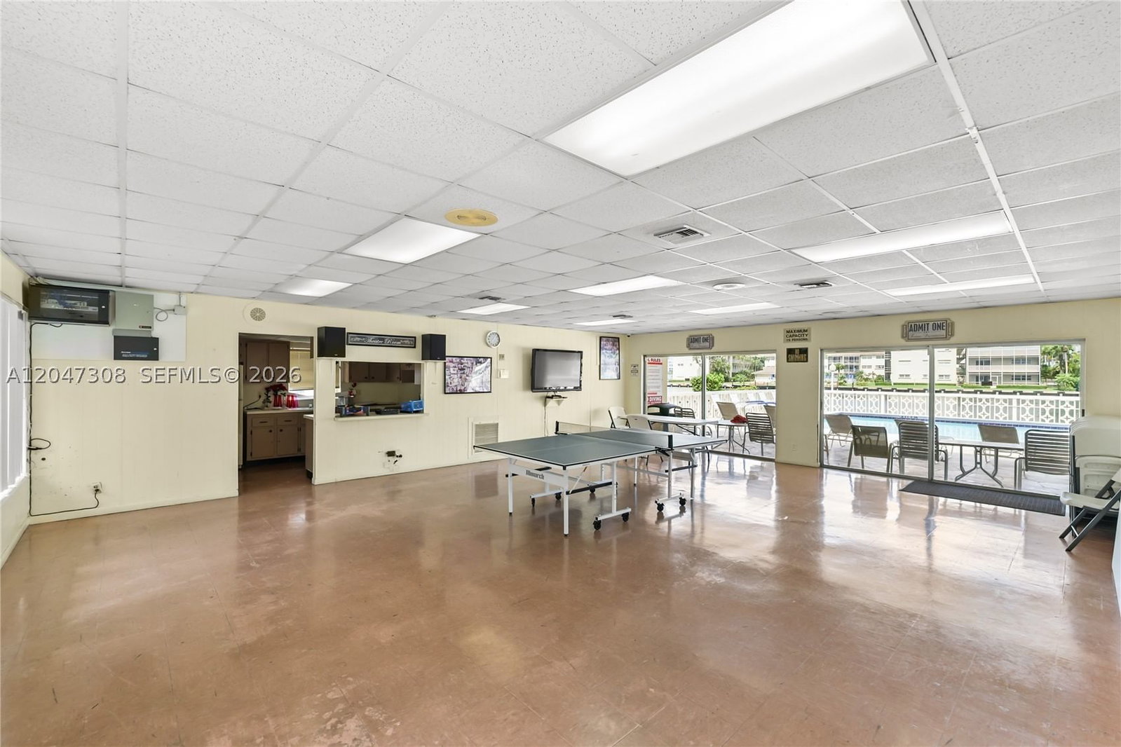 Real estate property located at 1825 Ocean Dr #914, Broward, Imperial Towers Condo, Hallandale Beach, FL
