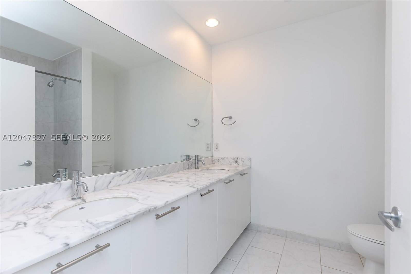 Real estate property located at 951 Brickell Ave #1011, Miami-dade, The Plaza 901 Brickell Co, Miami, FL