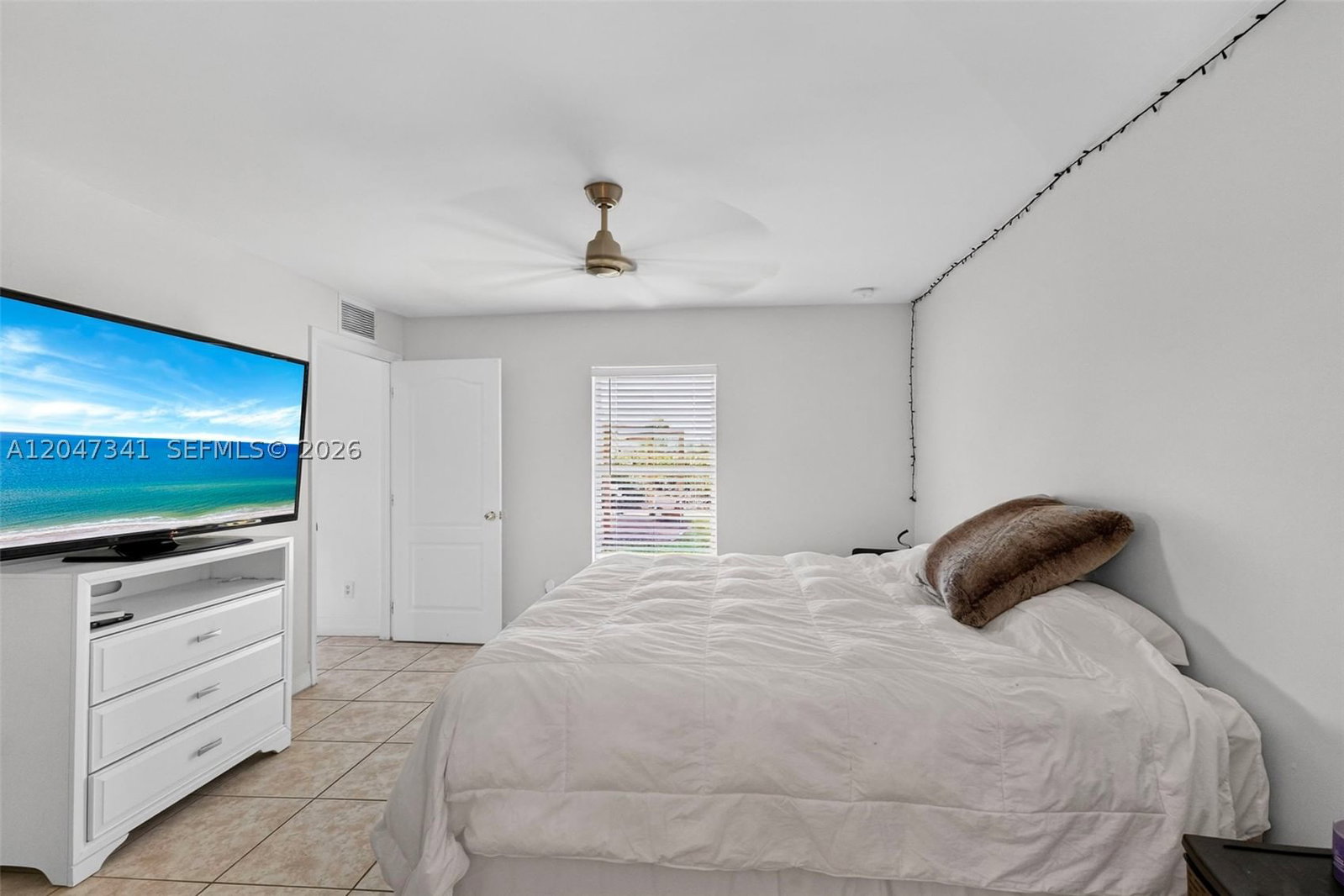 Real estate property located at 2501 57th Street West, Lee, Lehigh Acres Unit 10, Lehigh Acres, FL
