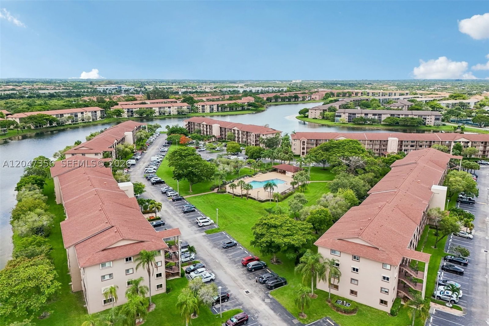 Real estate property located at 13455 9th Ct #108J, Broward, Kingsley At Century Villa, Pembroke Pines, FL