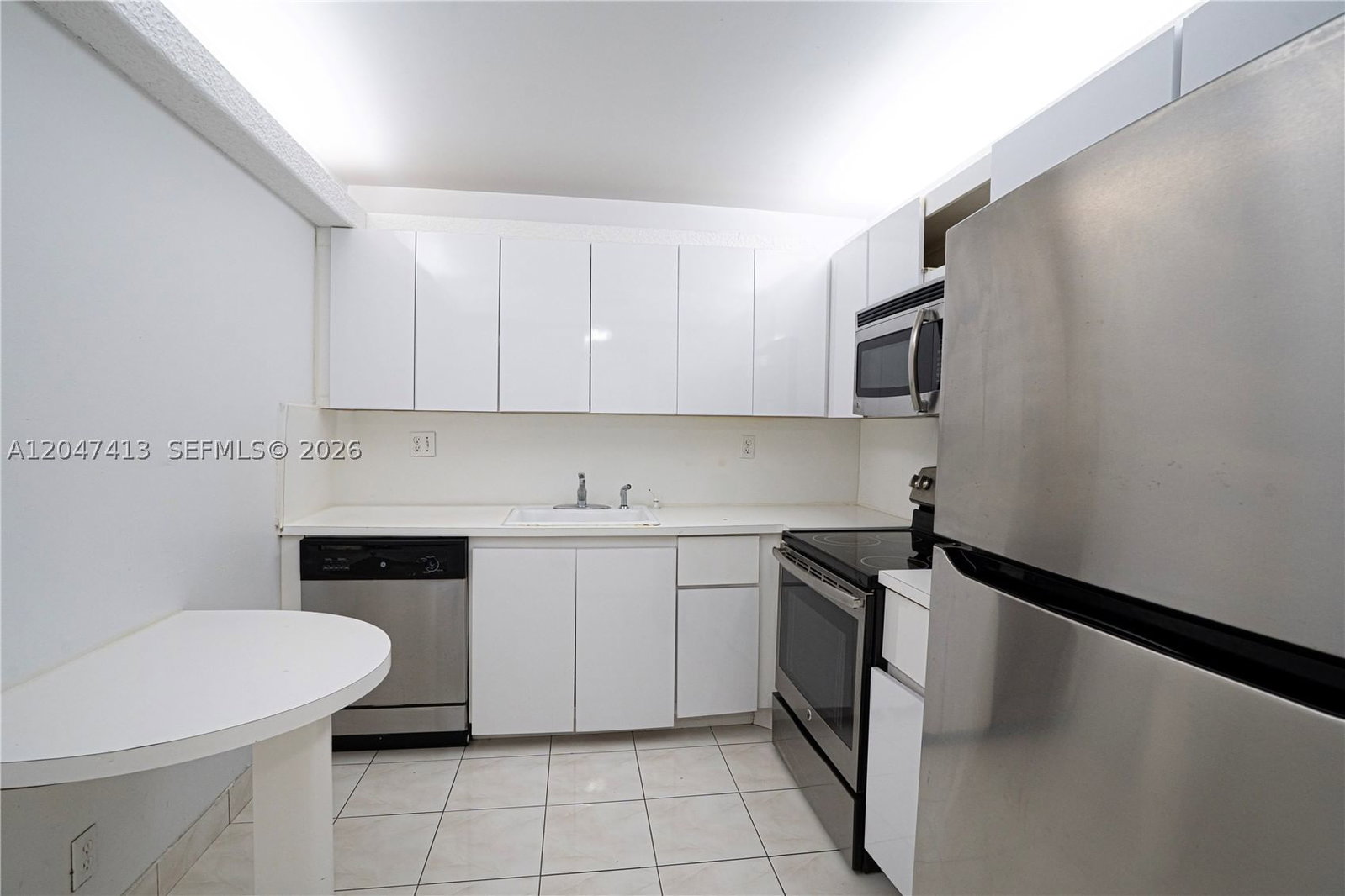 Real estate property located at 600 Three Islands Blvd #316, Broward, Olympus Condo Phase, Hallandale Beach, FL