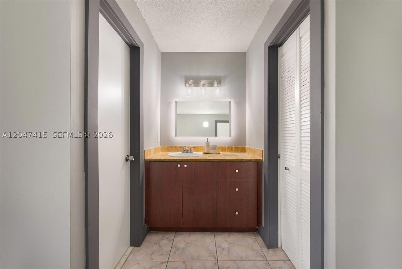 Real estate property located at 1300 122nd Ave #411B-2, Miami-dade, Peninsula At Intl Gardens, Miami, FL