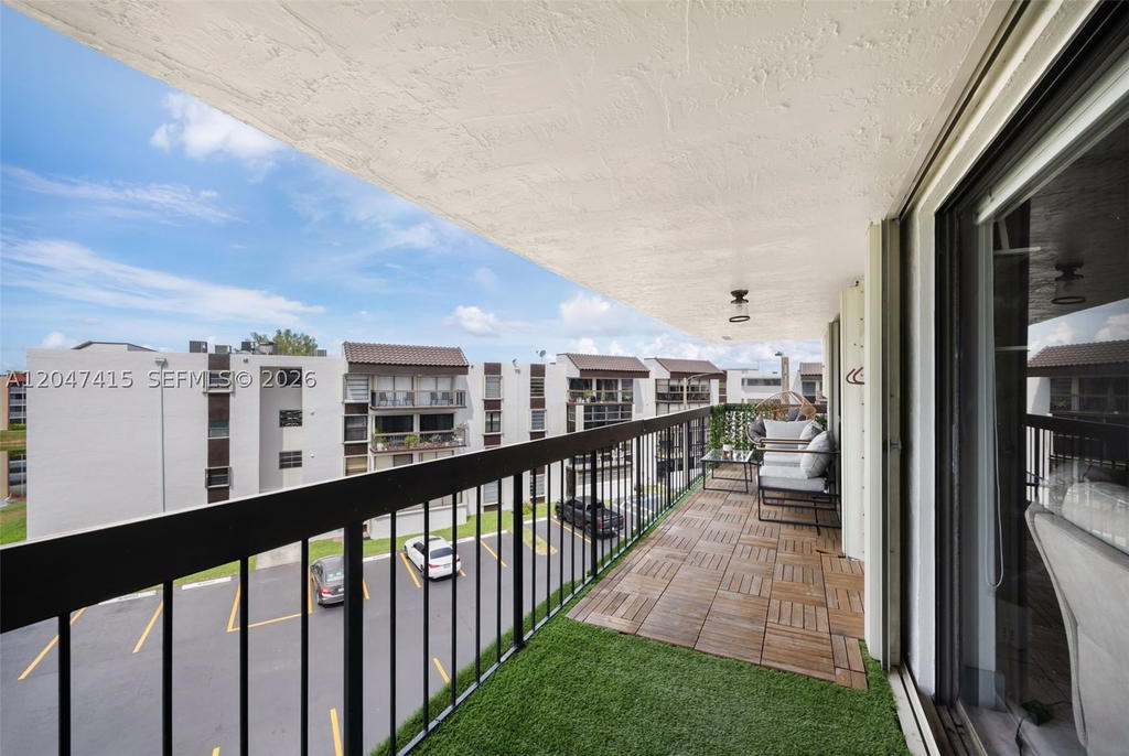 Real estate property located at 1300 122nd Ave #411B-2, Miami-dade, Peninsula At Intl Gardens, Miami, FL