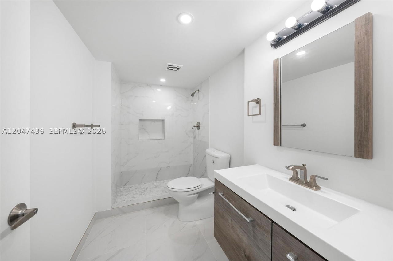 Real estate property located at 2555 Collins Ave #706, Miami-dade, Club Atlantis Condo, Miami Beach, FL