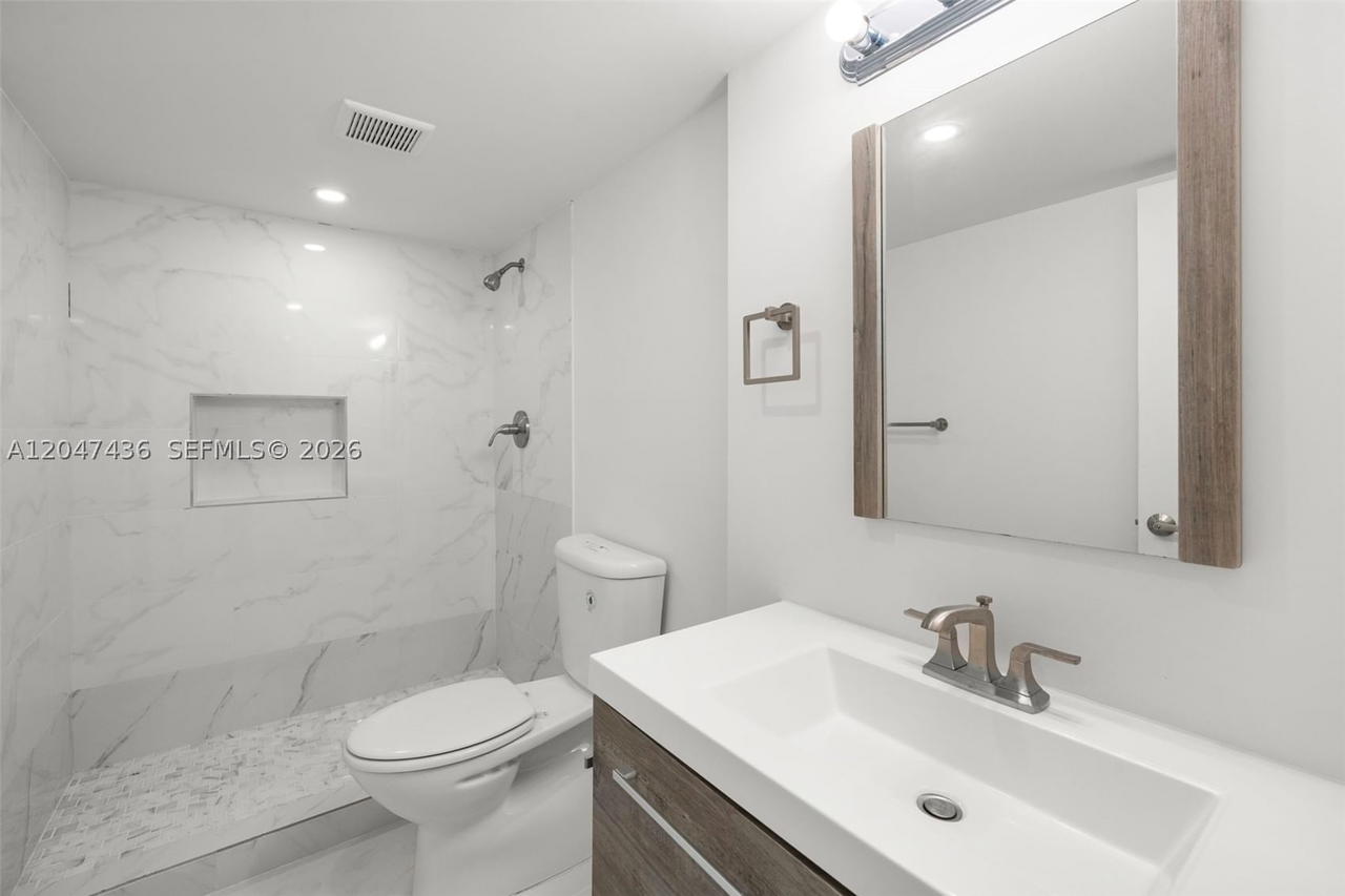 Real estate property located at 2555 Collins Ave #706, Miami-dade, Club Atlantis Condo, Miami Beach, FL