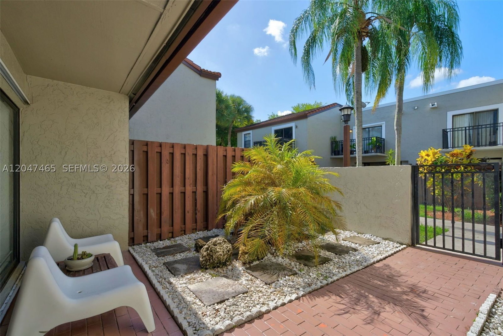 Real estate property located at 10505 153rd Ct #7, Miami-dade, Palm Point Sec 1, Miami, FL