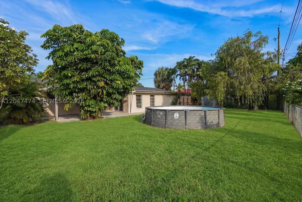 Real estate property located at 7850 16th Ave, Miami-dade, Palm Springs Lakes 5th Ad, Hialeah, FL