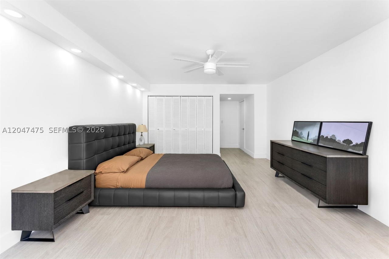Real estate property located at 11 Island Ave #1009, Miami-dade, Costa Brava Condo, Miami Beach, FL