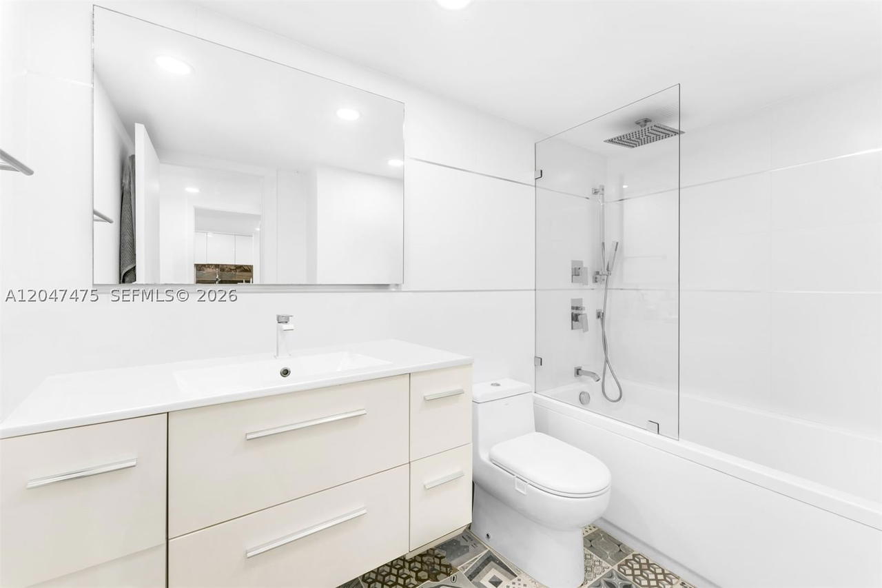 Real estate property located at 11 Island Ave #1009, Miami-dade, Costa Brava Condo, Miami Beach, FL