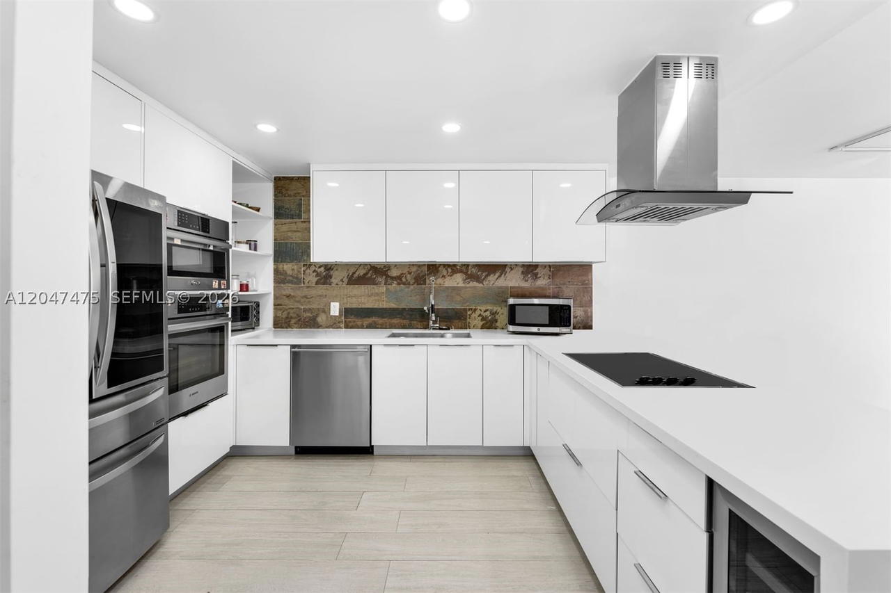 Real estate property located at 11 Island Ave #1009, Miami-dade, Costa Brava Condo, Miami Beach, FL