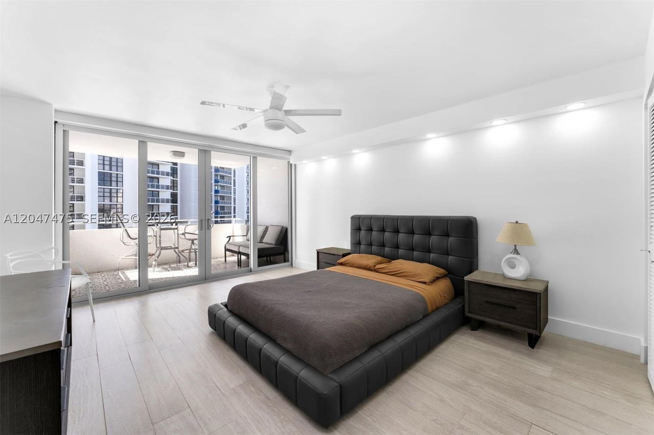 Real estate property located at 11 Island Ave #1009, Miami-dade, Costa Brava Condo, Miami Beach, FL