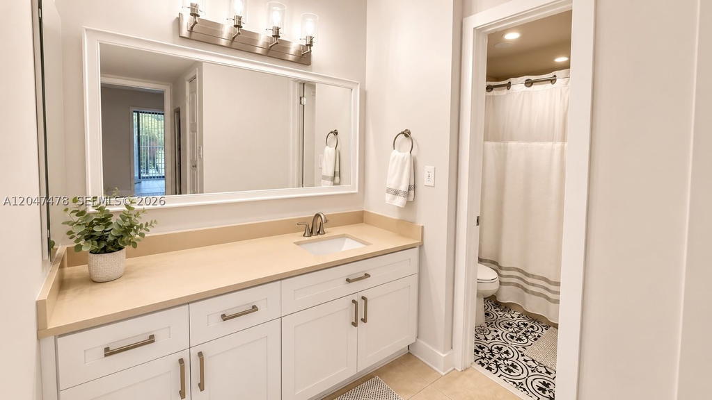 Real estate property located at 6655 Broward Blvd #206, Broward, Plantation Club D Condo, Plantation, FL