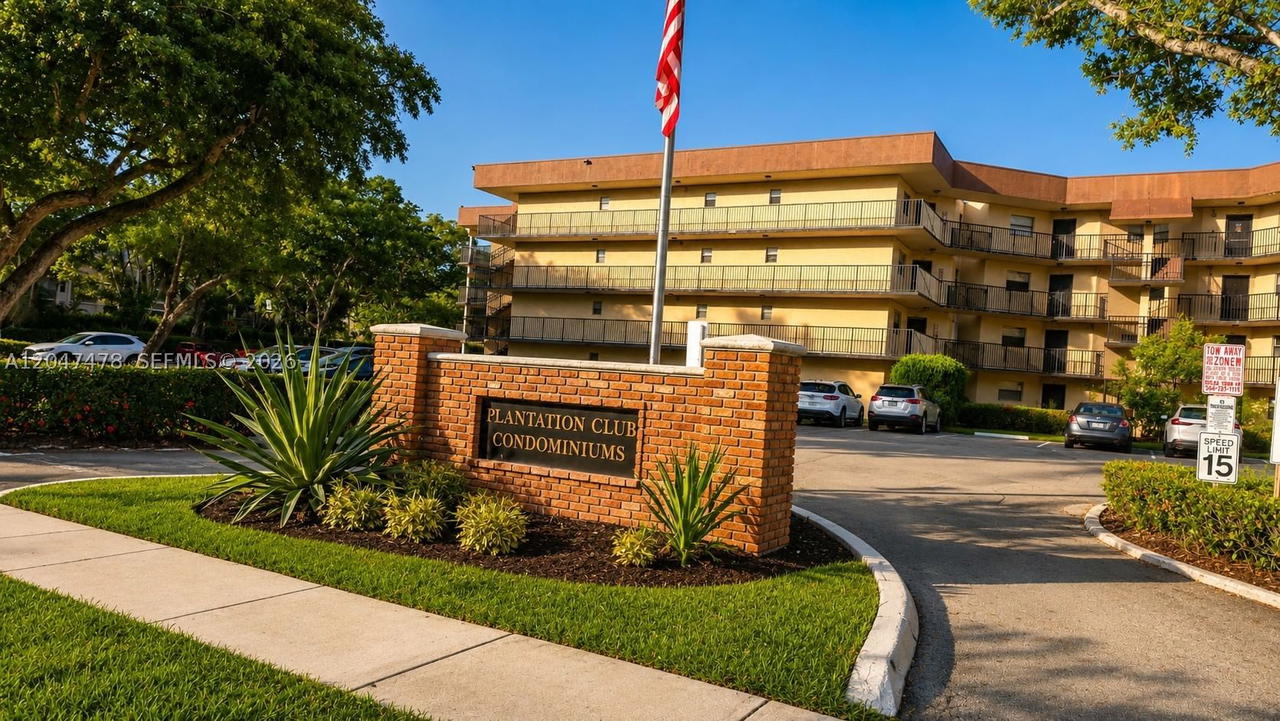 Real estate property located at 6655 Broward Blvd #206, Broward, Plantation Club D Condo, Plantation, FL