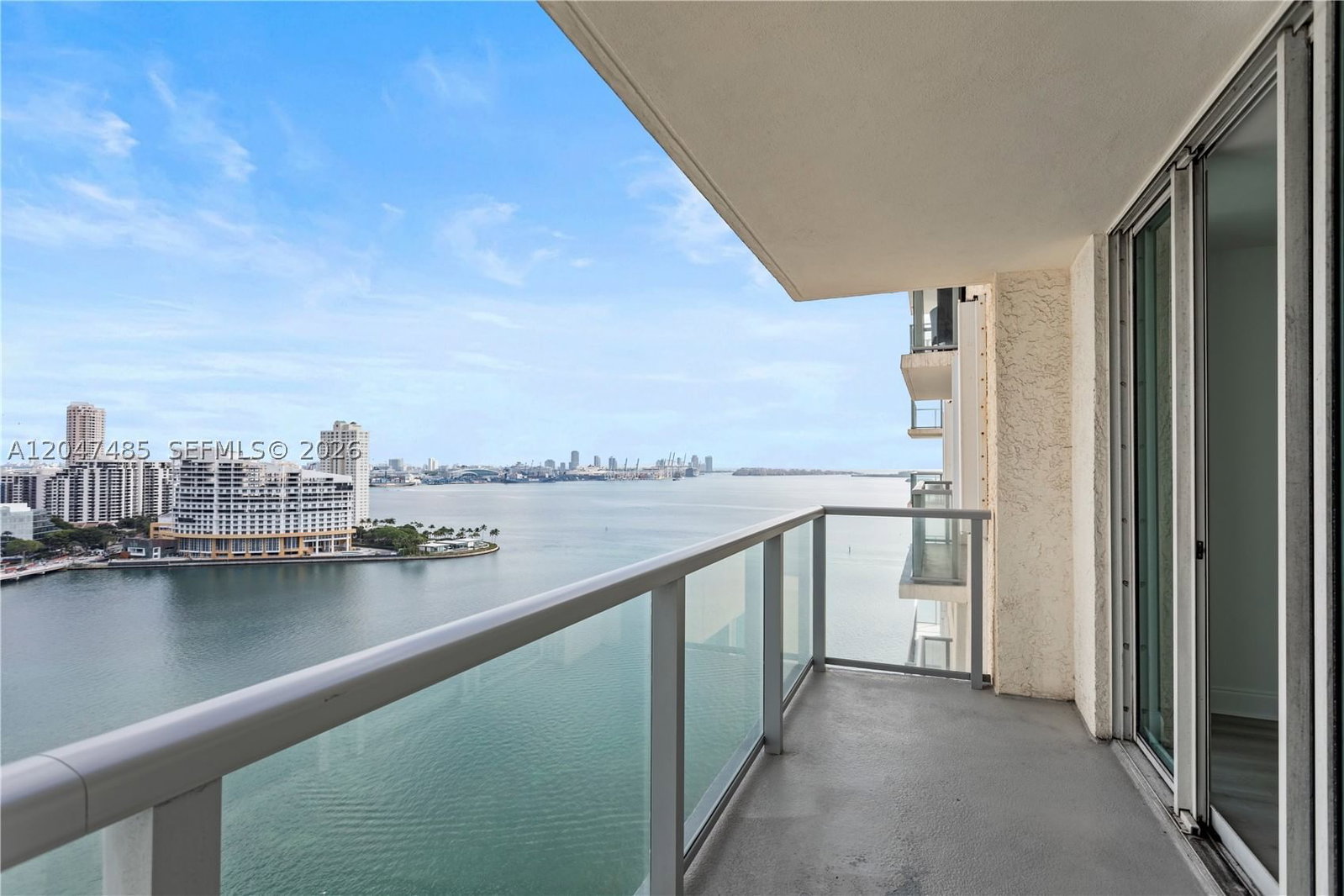 Real estate property located at 1155 Brickell Bay Dr #2206, Miami-dade, The Mark On Brickell Cond, Miami, FL