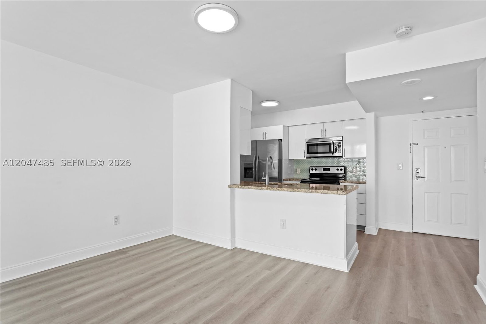 Real estate property located at 1155 Brickell Bay Dr #2206, Miami-dade, The Mark On Brickell Cond, Miami, FL
