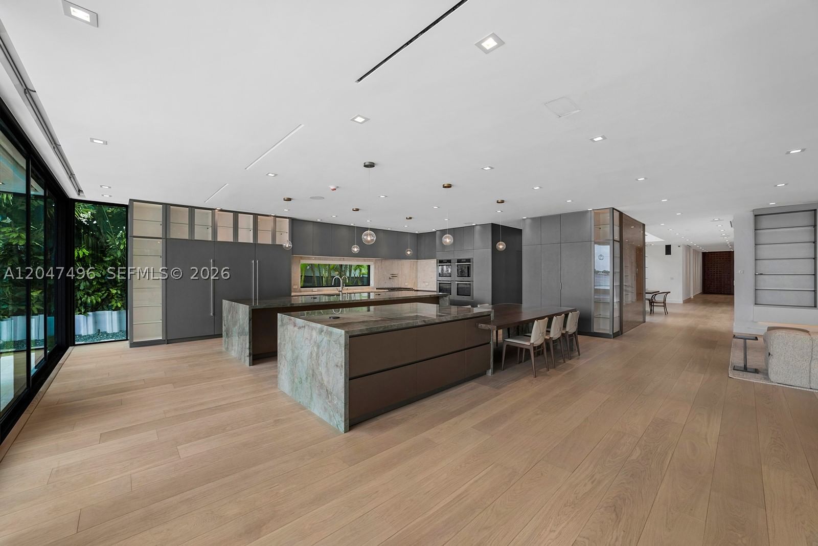 Real estate property located at 9720 Broadview Dr, Miami-dade, Bay Harbor Island, Bay Harbor Islands, FL