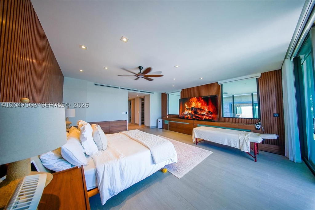 Real estate property located at 7520 Treasure Dr, Miami-dade, Treasure Island, North Bay Village, FL