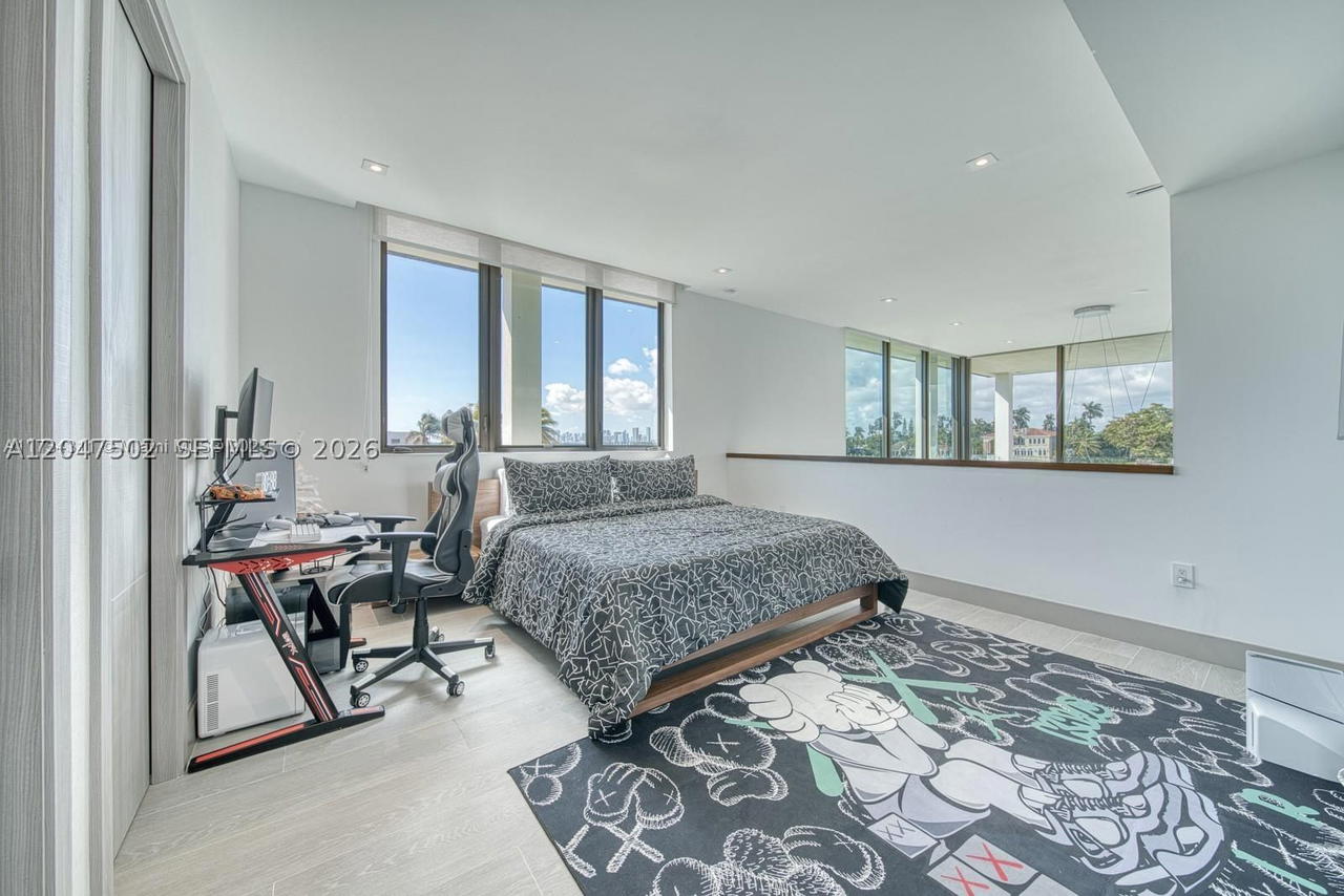 Real estate property located at 7520 Treasure Dr, Miami-dade, Treasure Island, North Bay Village, FL