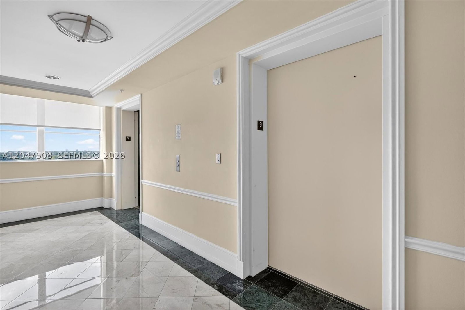 Real estate property located at 3232 Coral Way #903, Miami-dade, Gables Marquis Condo, Miami, FL